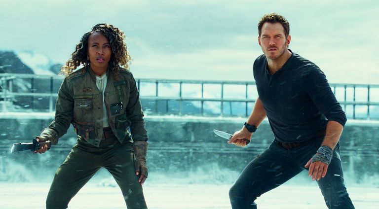 Jurassic World:Dominion DeWanda Wise and Chris Pratt