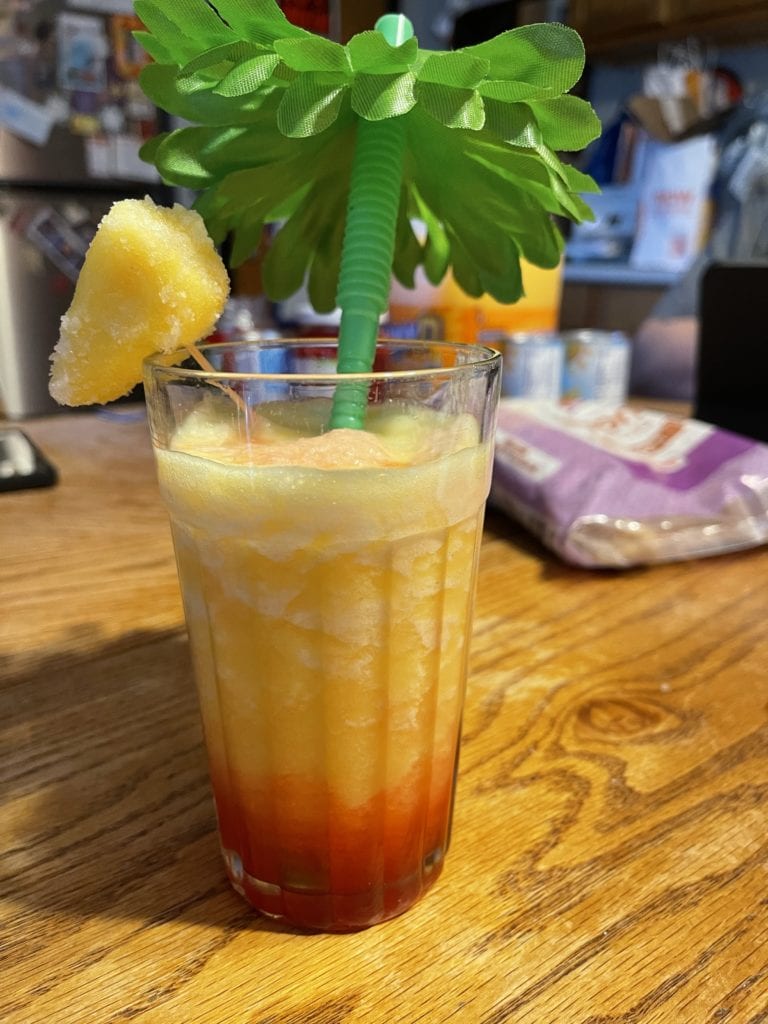Devilish Pineapple Orange 'Dare'-quiri