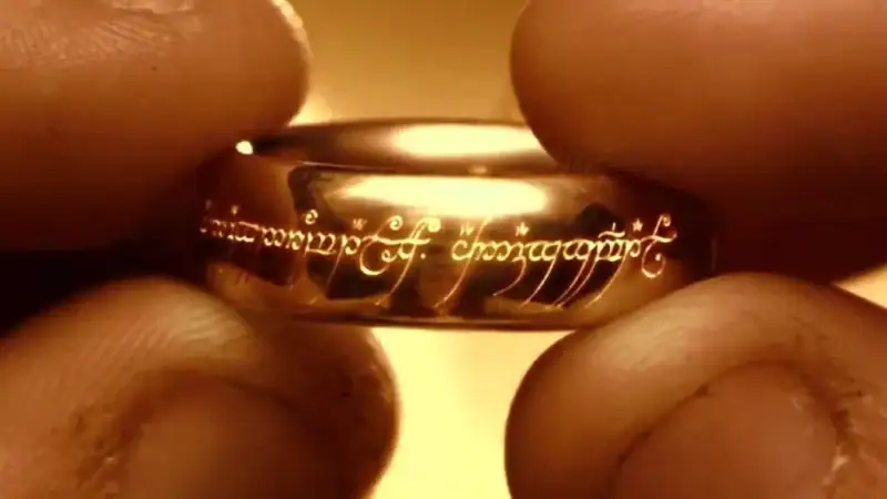 The Lord of the Rings: The Fellowship of the Ring The One Ring glowing with Sauron's inscription in Black Speech. The Lord of the Rings: The Fellowship of the Ring The One Ring glowing with Sauron's inscription in Black Speech.