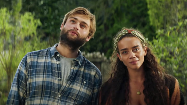 Unwelcome Maya and Jamie